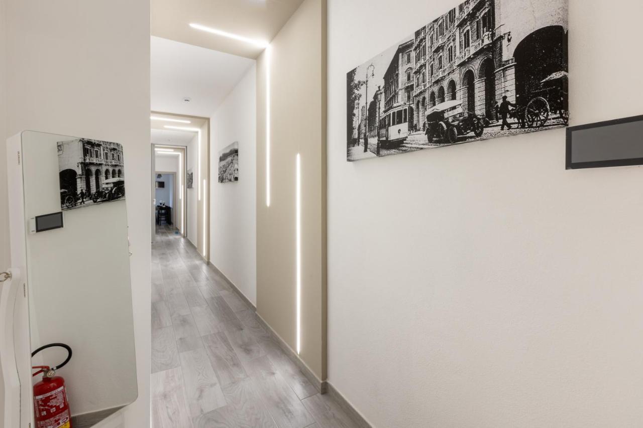 Deledda Home Кальярі Екстер'єр фото