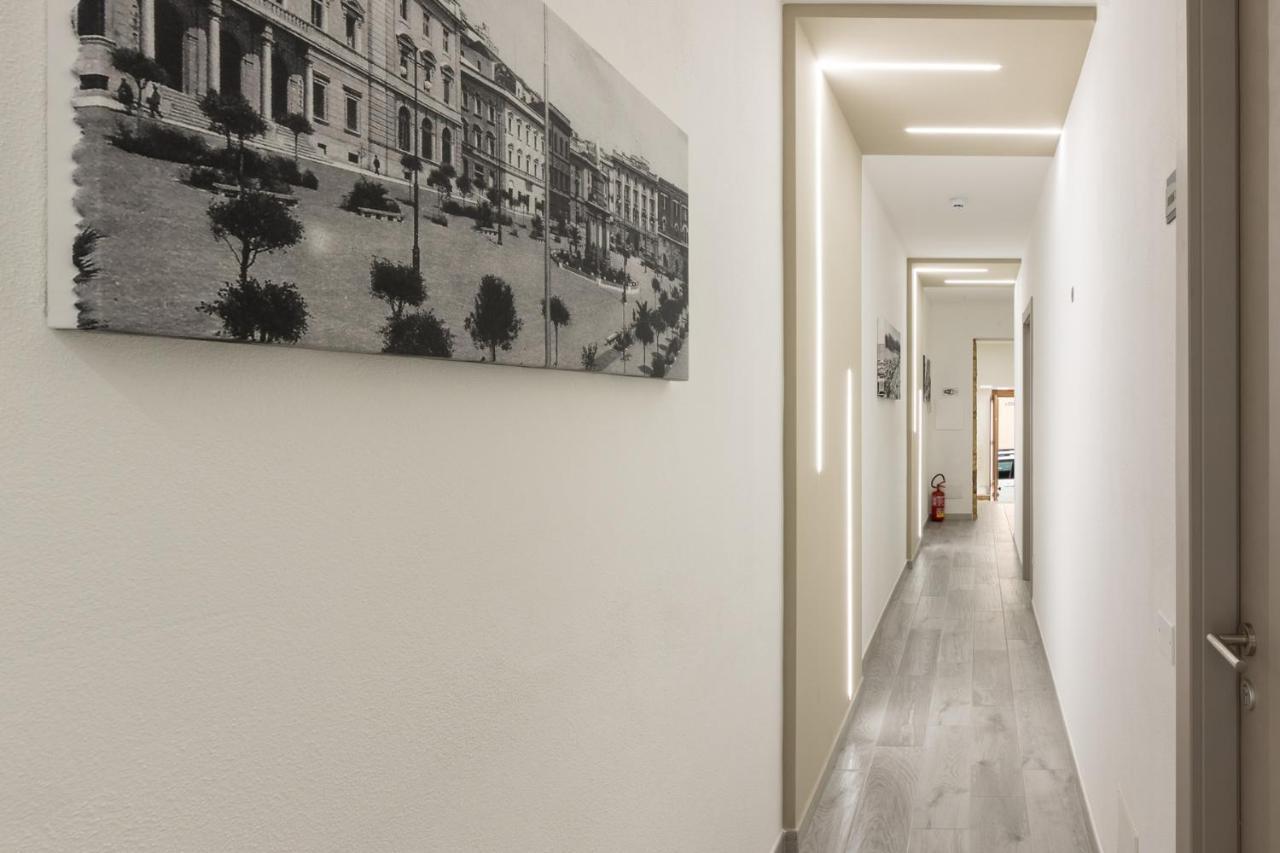 Deledda Home Кальярі Екстер'єр фото